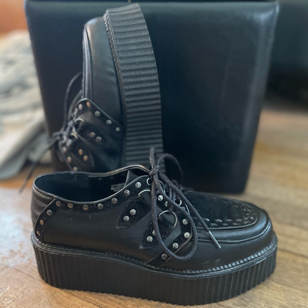 Demonia Vegan Leather Creepers